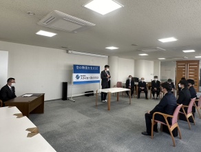 社長の訓示を心に刻んで飛躍を期待します! 社長の訓示を心に刻んで飛躍を期待します!